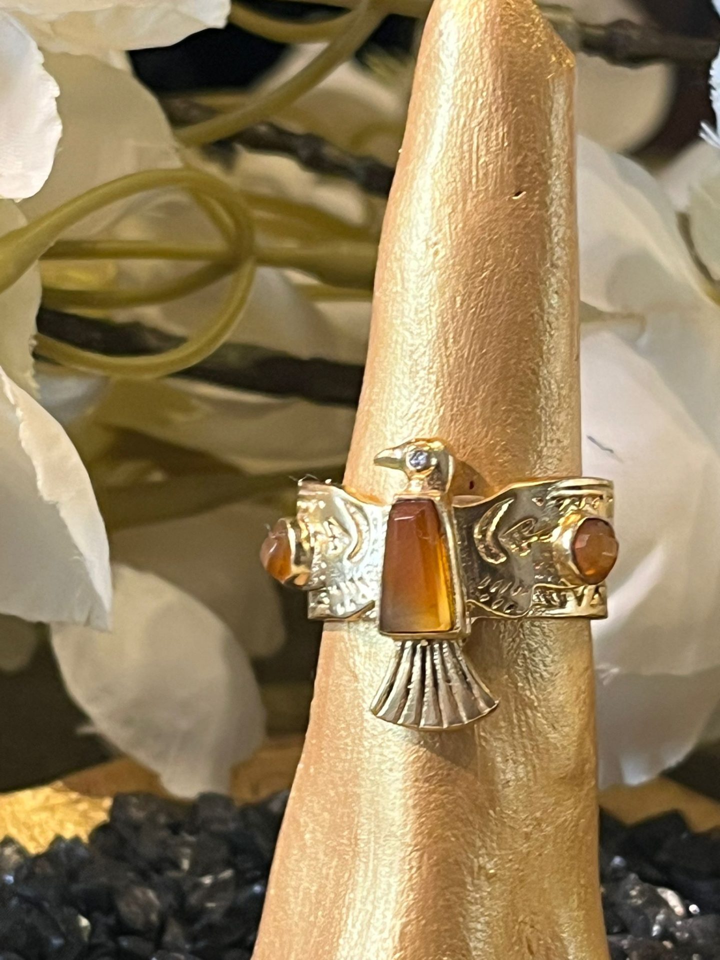 IMG-20260319-WA0339 Bague Aigle orange – Image 1